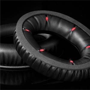 interchangeable ear pads select the one that you like most