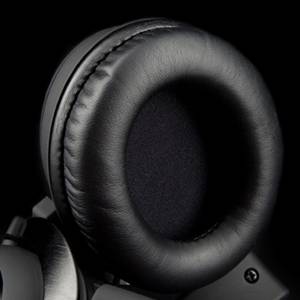 Soft ear cushions for extended comfort