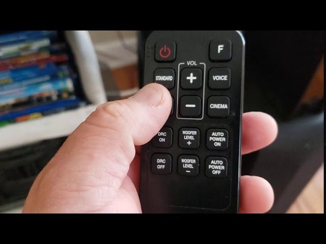 LG SNC4R comes with Convenient Remote Control