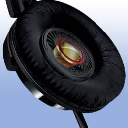 32 mm powerful driver gives big sound performance