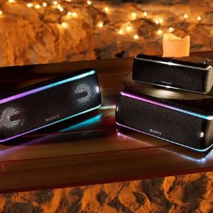 Connect multiple speakers for high sound